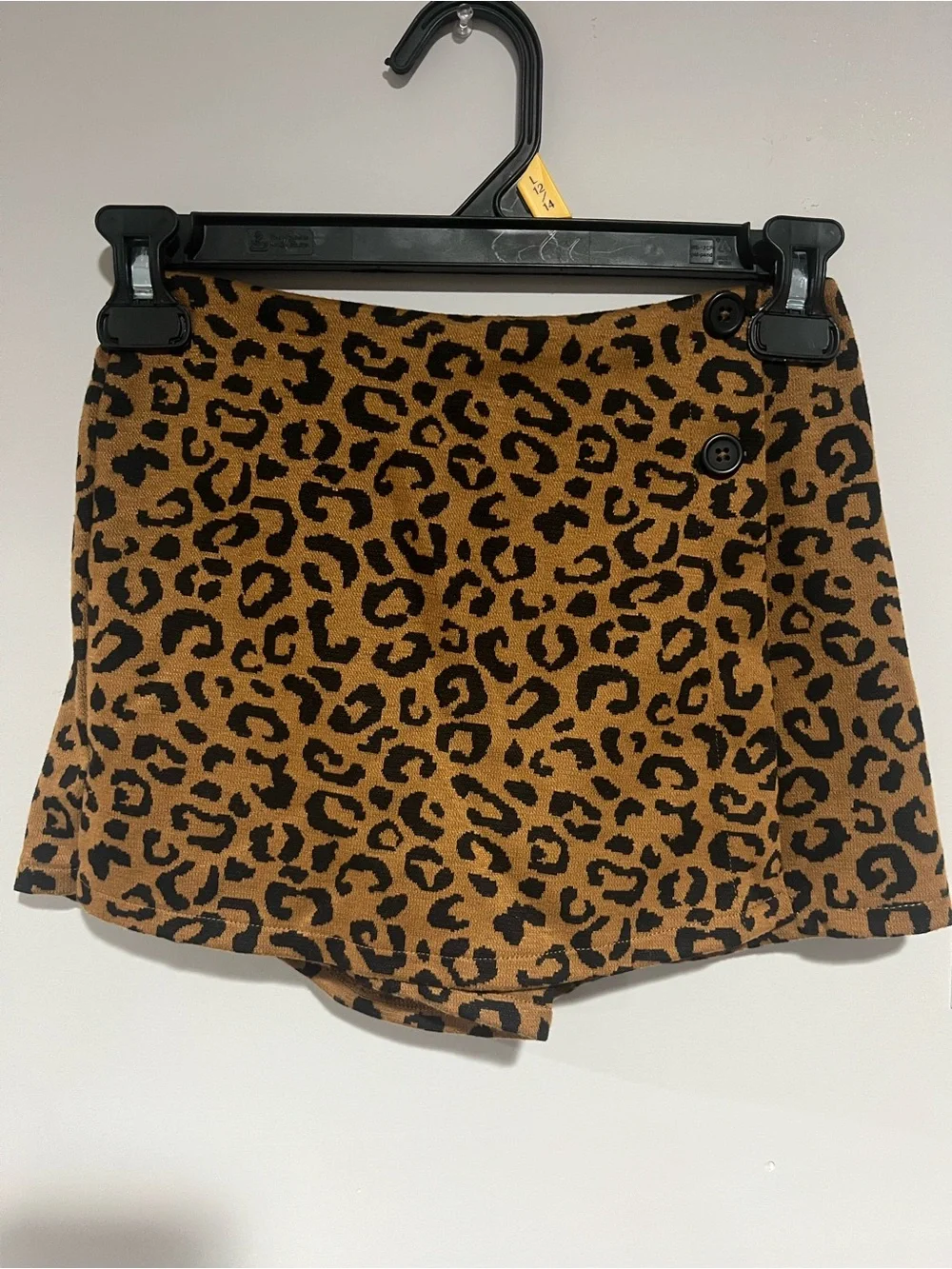 Leopard Print skort for girls, Size: M(8)